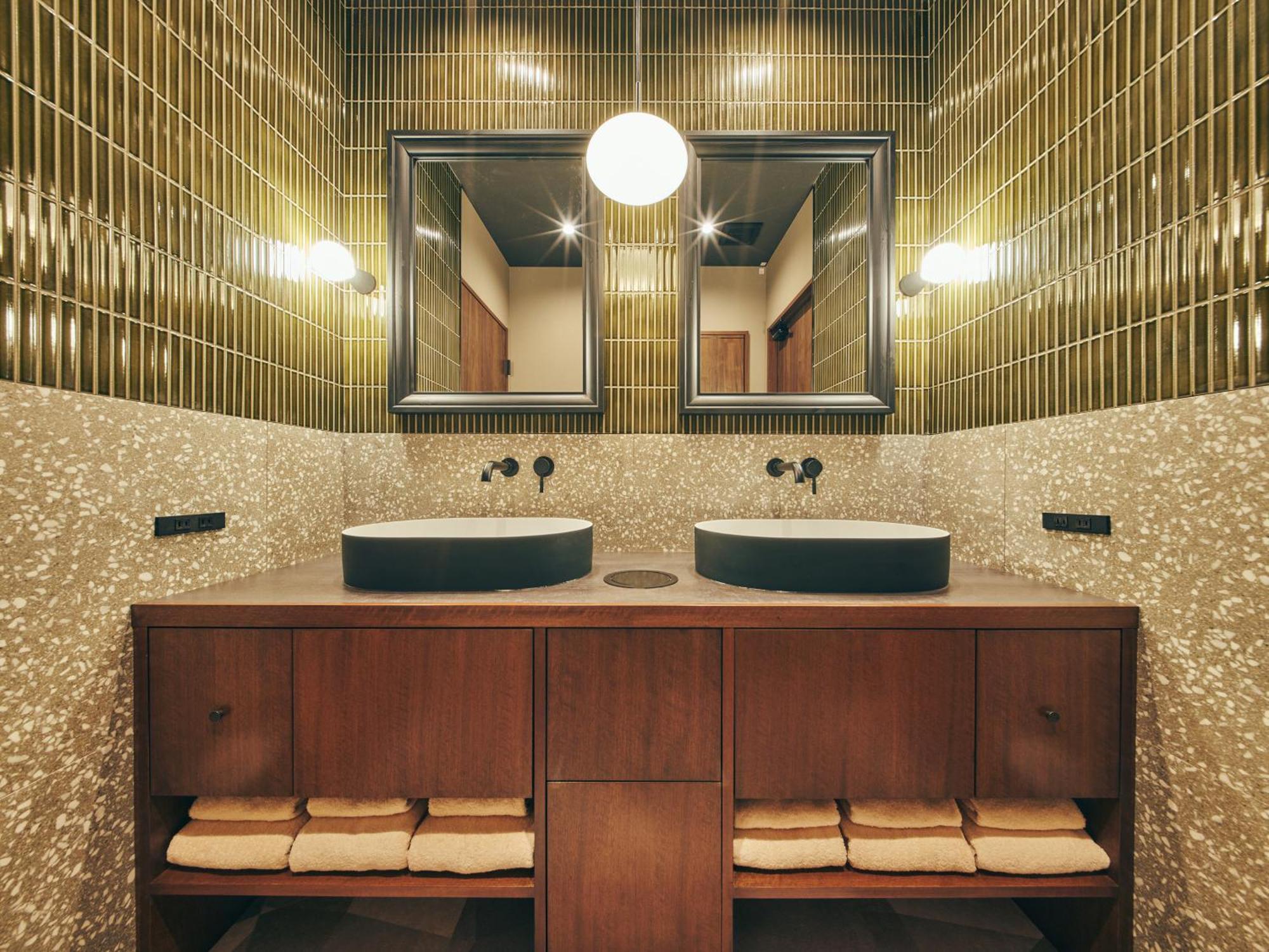 Illi Tria Shibuya 5*